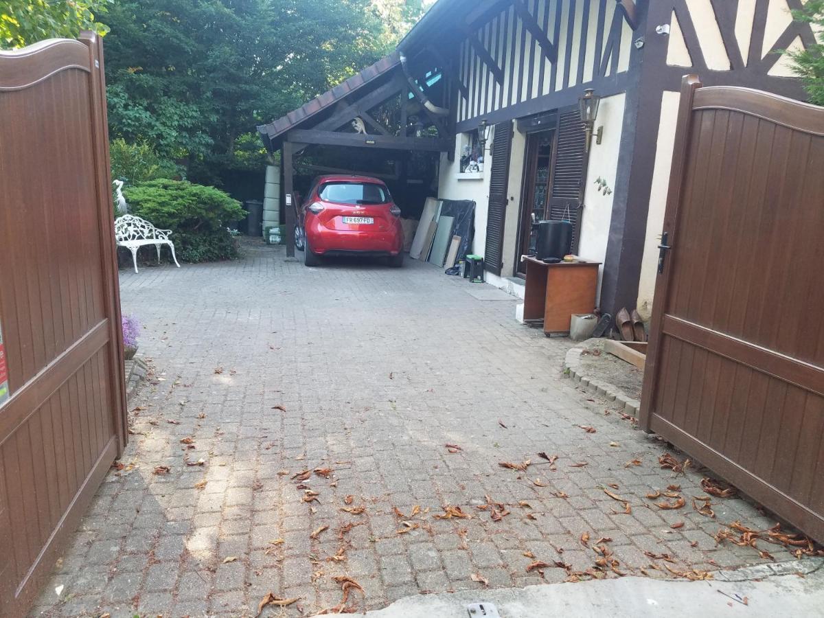 Normandy Cottage Gagny Exterior foto
