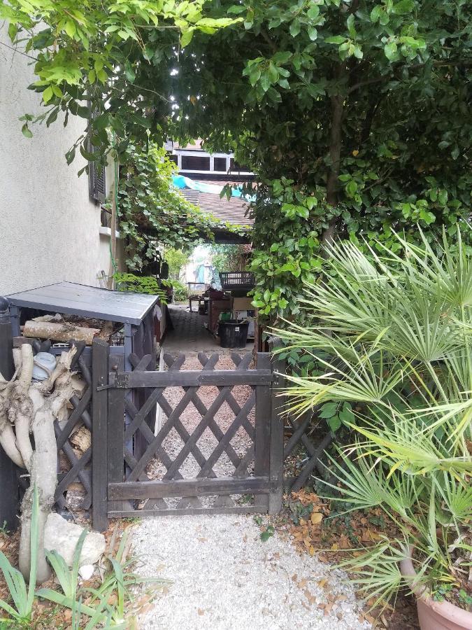 Normandy Cottage Gagny Exterior foto